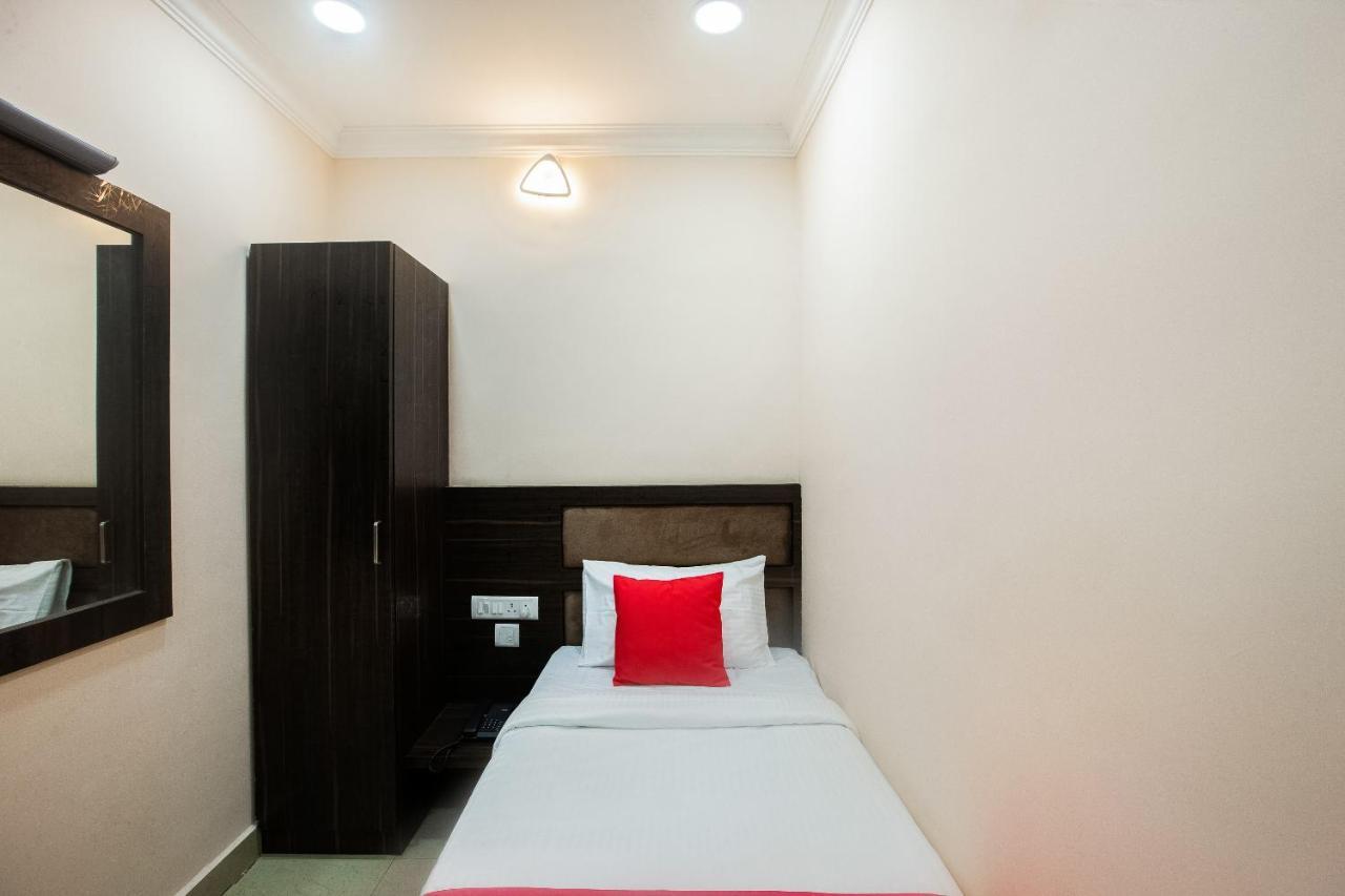 Hotel Park Tower Chennai Exterior foto